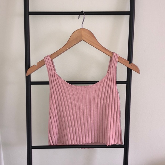 SHEIN Tops - 🌿2/$10 SHEIN Pink Cropped Tank Top
